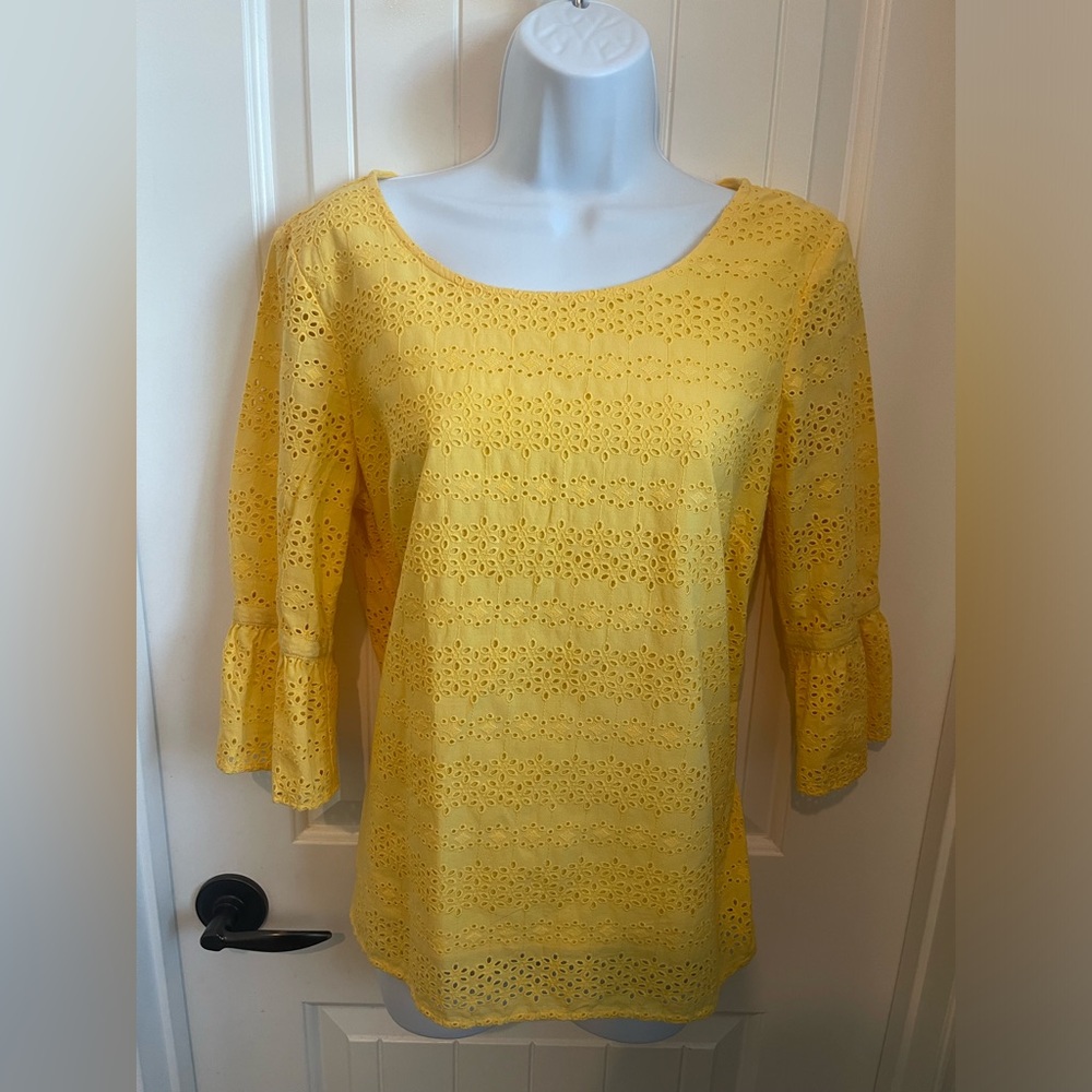 Talbot Eyelet 3/4 Flutter Sleeve Blouse, Size Medium Petite